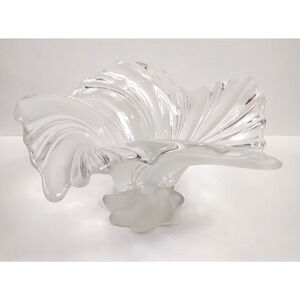 Mikasa Of Germany Belle Epoque Swirl Frosted Glass Pedestal Centerpiece Bowl 12